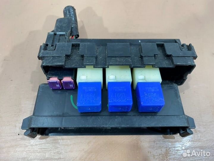 Блок реле Infiniti Q50 V37 2014