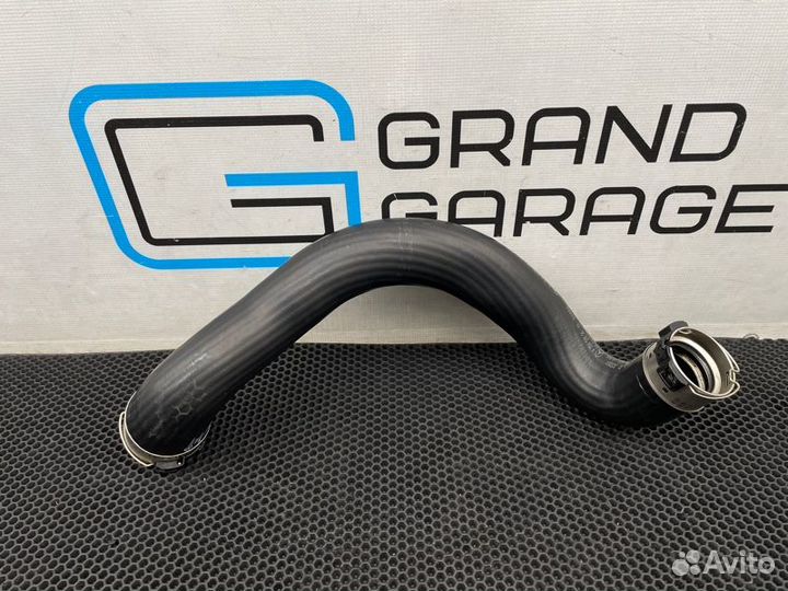 Патрубок интеркулера Mercedes-Benz C-Class W204