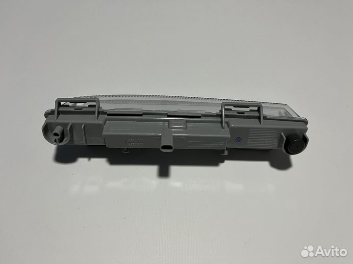 Правый ходовой огонь Mercedes W204 Mercedes W212