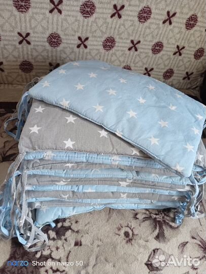 Комплект защитных бортиков в детскую кроватку