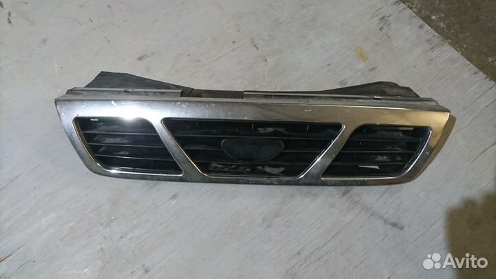 Решетка радиатора Daewoo Nexia