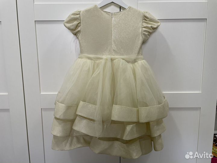 Платье праздничное