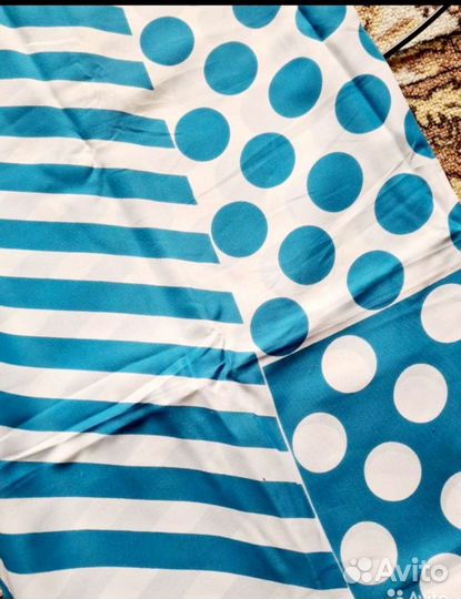 Отрезы ткани разные