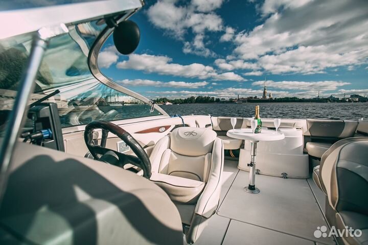 Катер monterey 218 LS