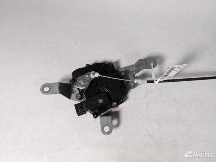 Активатор замка двери задний левый Nissan Serena