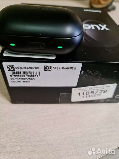 Наушники Samsung Gear iconx 2018 black