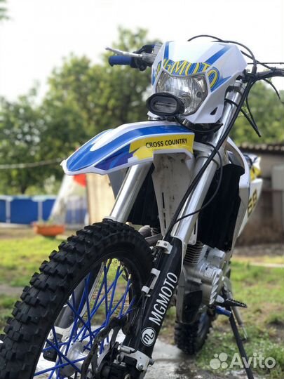 MgMoto MZK250