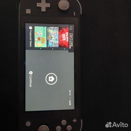 Nintendo Switch Lite – отличное состояние + чехол+