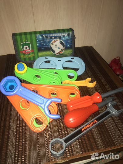 Игрушки для мальчика