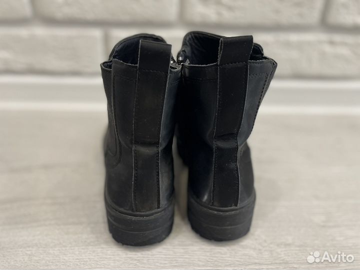 Ботинки для девочки