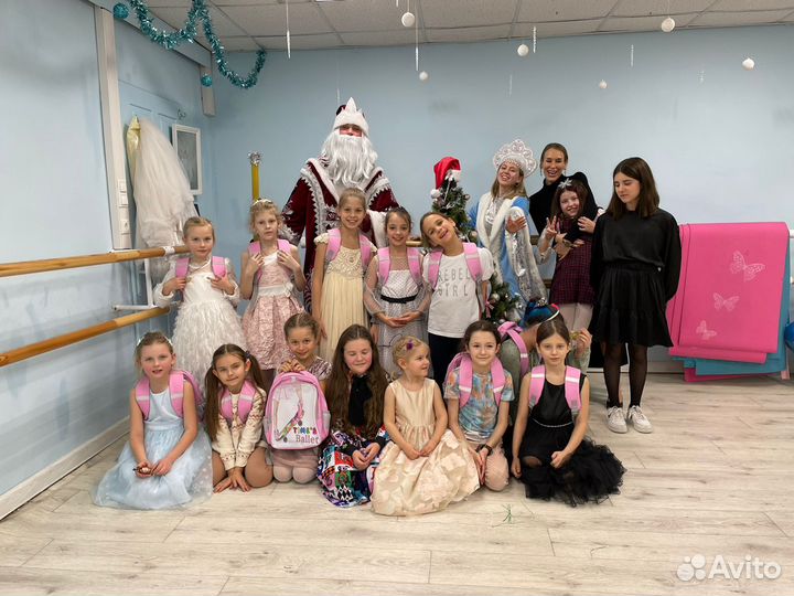 Дед Мороз и Снегурочка