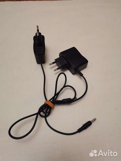 Зарядное устройство на фонарик