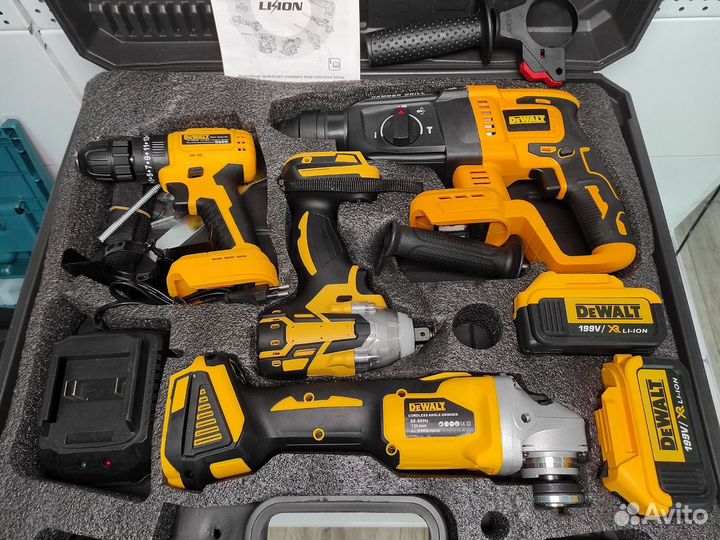 Набор инструментов DeWalt 4в1 (безщеточный)