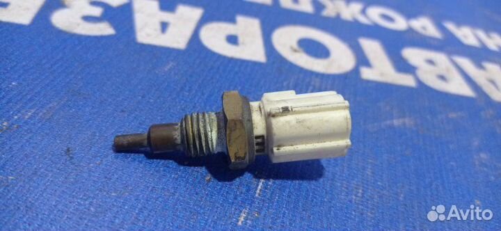 Датчик температуры Toyota Camry 40 седан 2AZ-FE