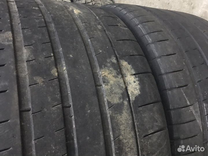 Michelin Pilot Super Sport 255/35 R19 и 285/30 R20
