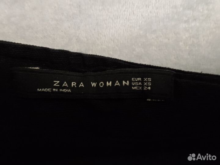 Мини-юбка Zara с вышивкой XS