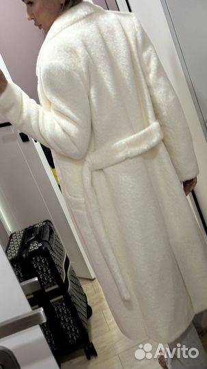 Пальто женское 42 44 новое