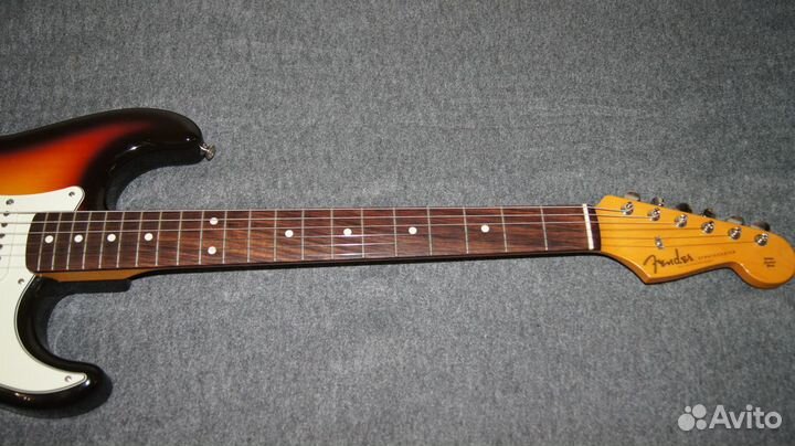 Fender Japan Traditional 60s Stratocaster