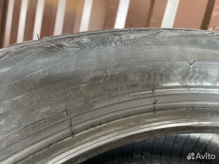 Pirelli Formula Ice 225/60 R18 104T