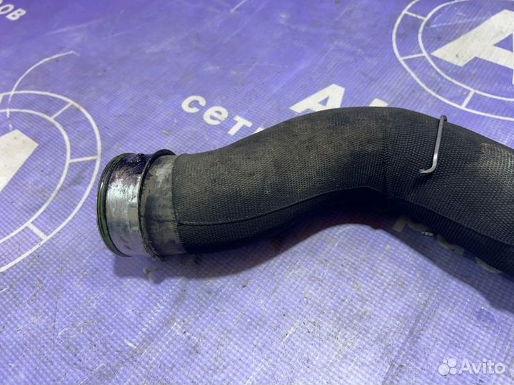 Патрубок интеркулера Volkswagen Touareg 7L 5.0 AYH