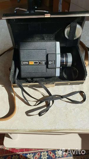 Кинокамера Ломо