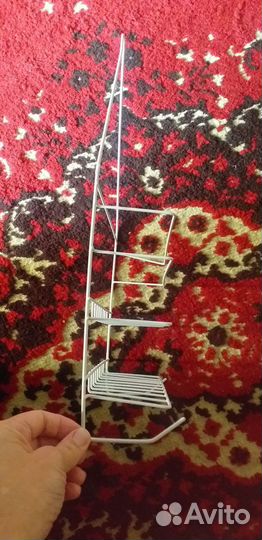 Полка настенная навесная