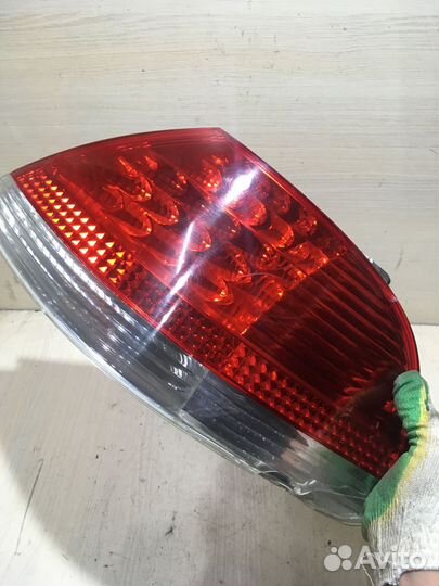 Фонарь задний правый BMW 7 series E65