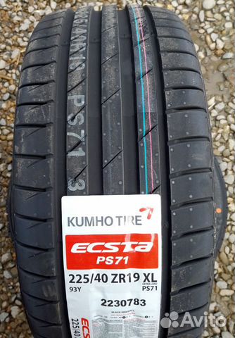 Kumho Ecsta PS71 225/40 R19 93Y