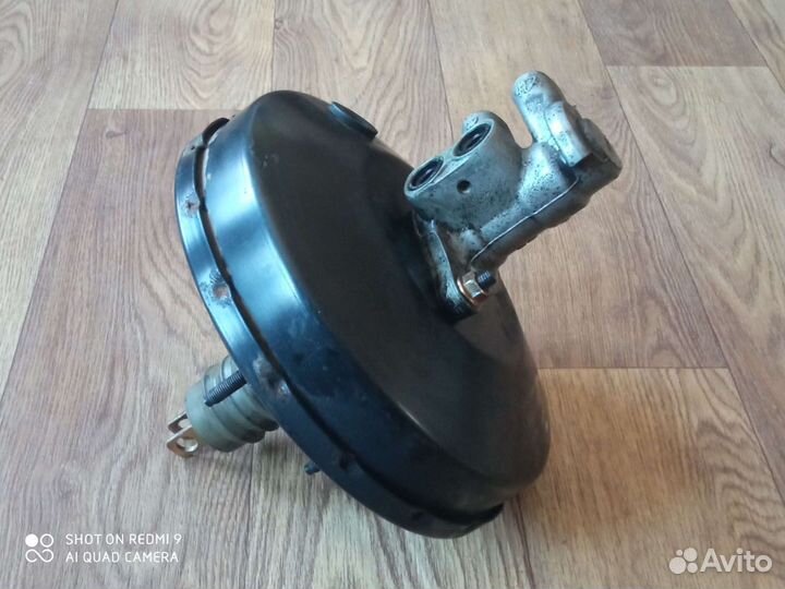 Вакумник с главным тормозным цилиндром Ford fusion