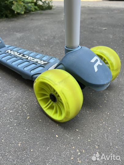 Самокат детский трехколесный