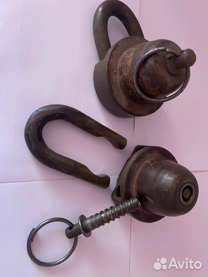 Замок гаражный навесной