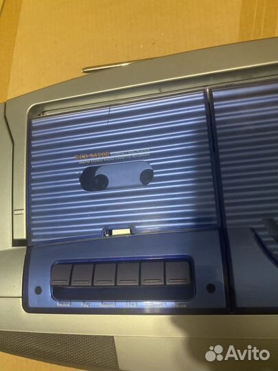 Музыкальный центр Самсунг RCD-M50В