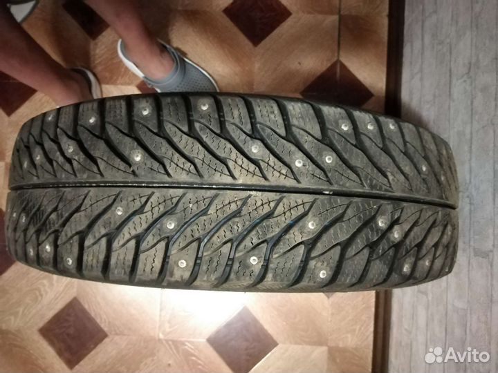 КАМА 1260-1 37/10 R15
