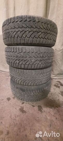 Formula Winter 205/60 R16