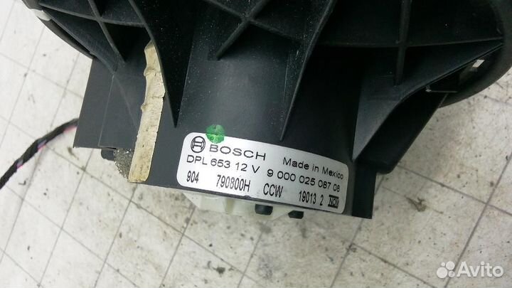 Моторчик печки Jeep Liberty