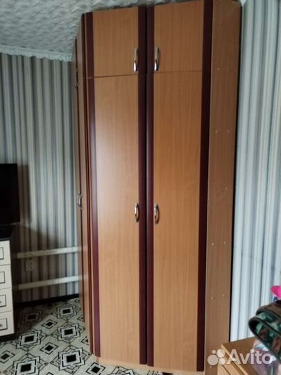 Угловой шкаф бу