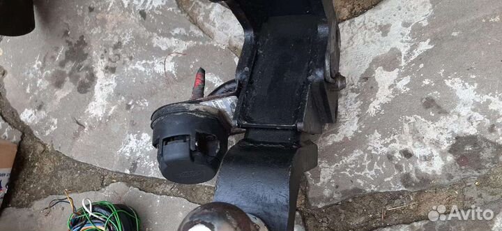 Фаркоп Mitsubishi Outlander/Peugeot 4007/Citroen