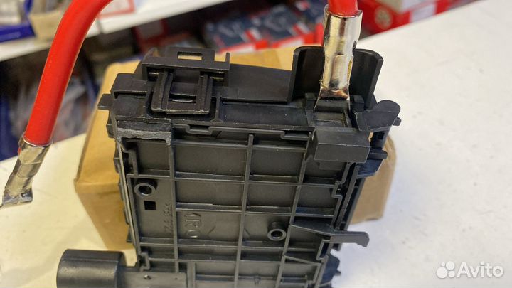 Блок предохранителей VAG 1J0937617D