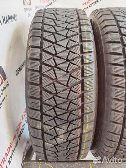 Bridgestone Blizzak DM-V2 235/65 R17 108Q