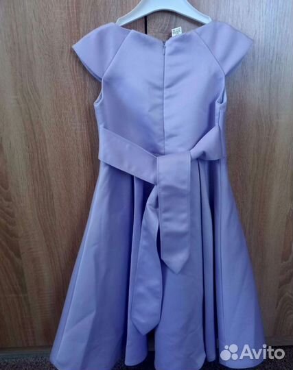 Платье для девочки нарядное