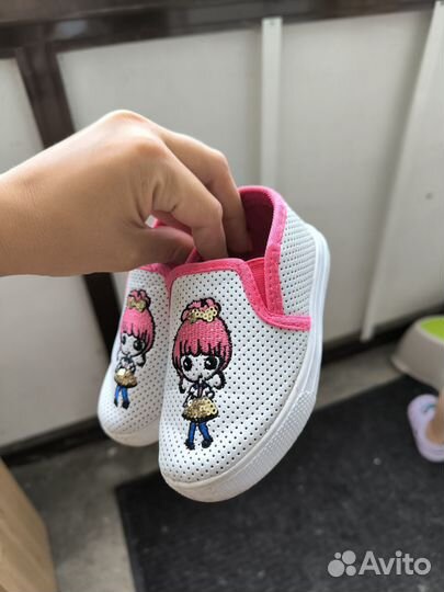 Обувь для девочки 23