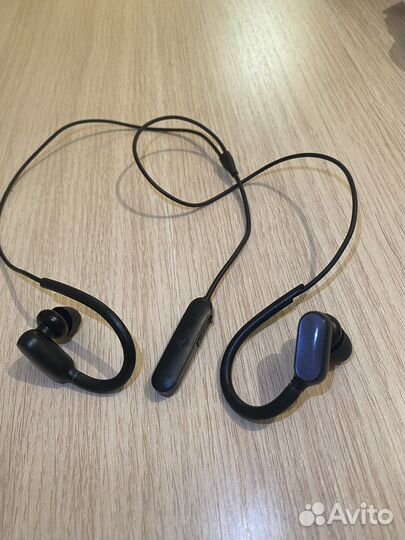 Спортивная Bluetooth-гарнитура Xiaomi mini