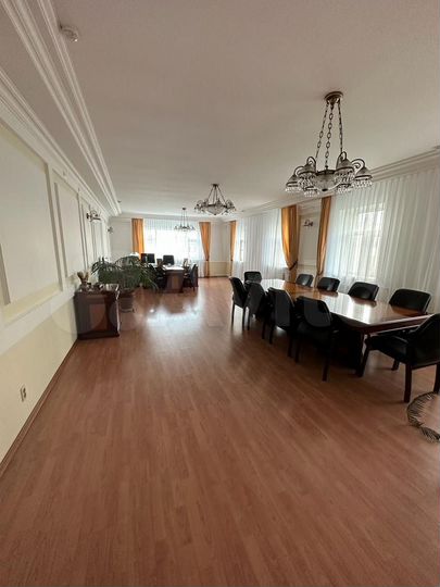 Офис, 182.6 м²
