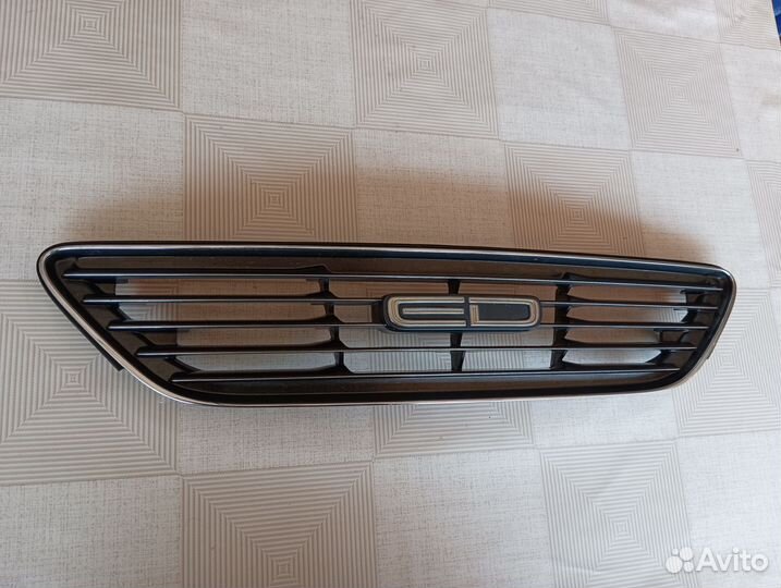 Решетка радиатора Toyota Carina ED