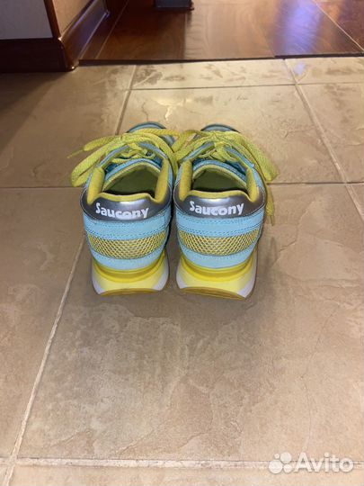 Кроссовки женские saucony