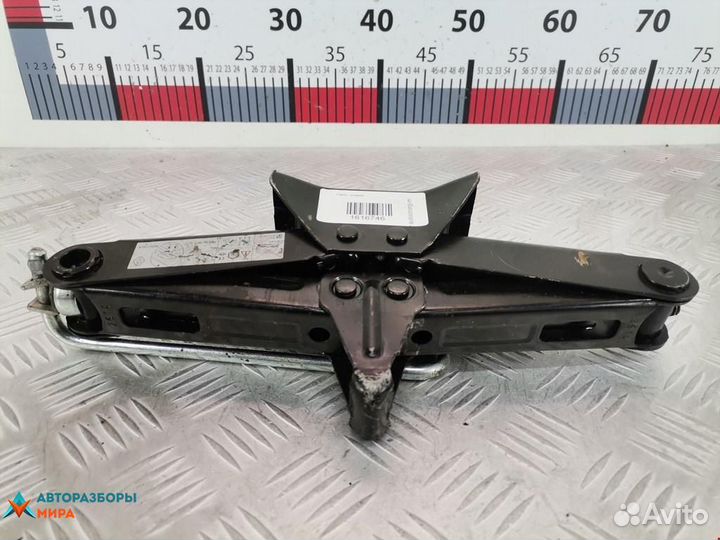 Домкрат Renault Captur 2014