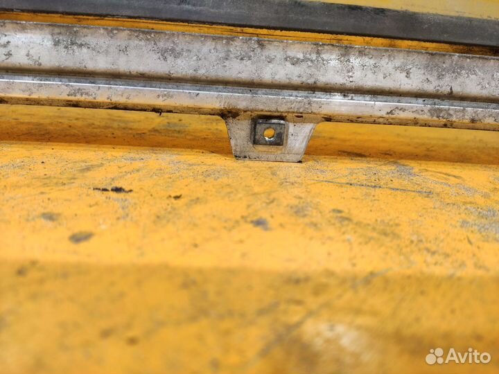 Стекло переднее правое для Mercedes-Benz W140