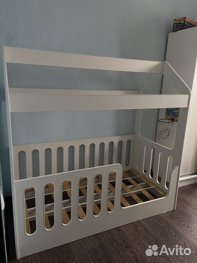 Детская кровать домик бу