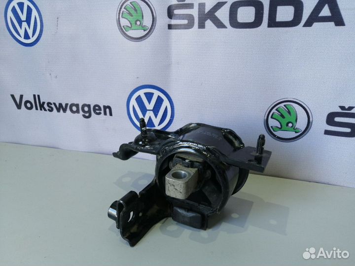 Левая подушка двигателя VW Skoda