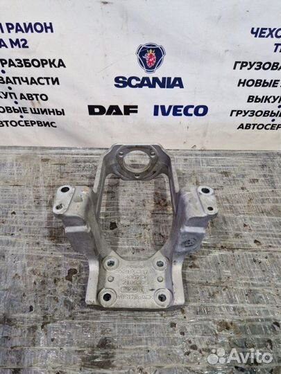 Кронштейн кабины Scania